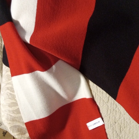 Scarf - Picture 3 of 3